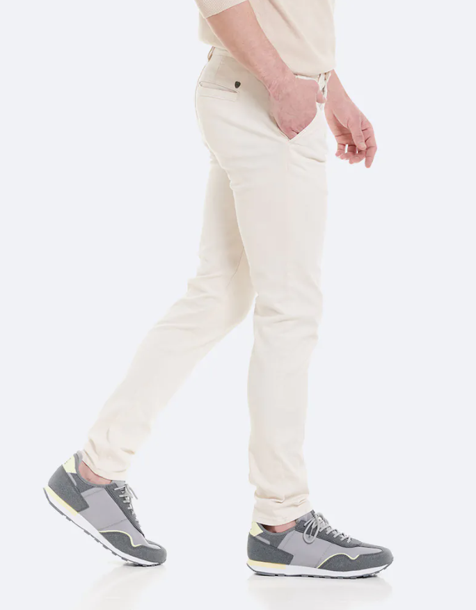 PANTALON CHINO BASIC CRUDO