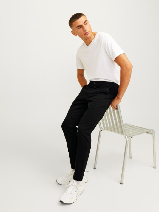 CHINO BLACK LARGO 32