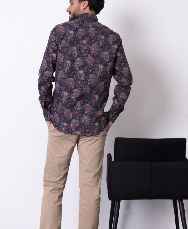 CAMISA ESTAMPADA CALAVERAS